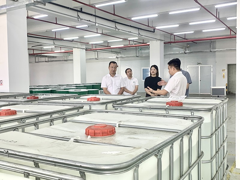 政企连心·共促发展|东莞市东城区政府领导莅临pa视讯新材参观指导